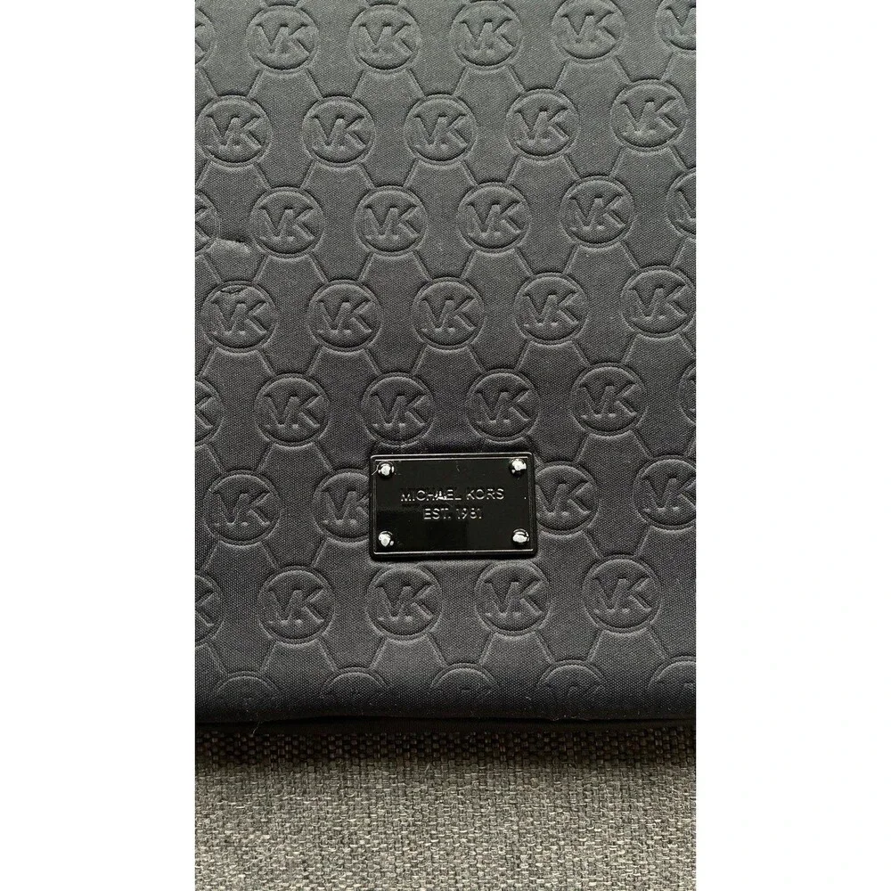 Michael Kors sleeve ipad or tablet